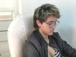 Most Recent Photo of andyy_smithh