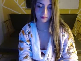 Most Recent Photo of angeel_queen_