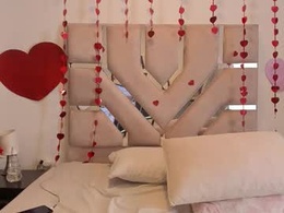 Most Recent Photo of angel_luxx