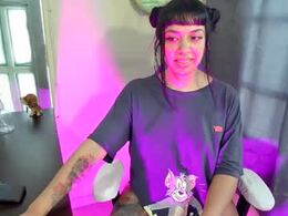 Most Recent Photo of angel_uzpit