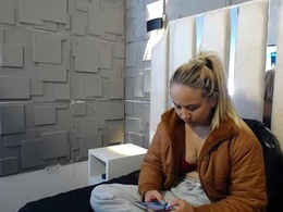 Most Recent Photo of angel_white25