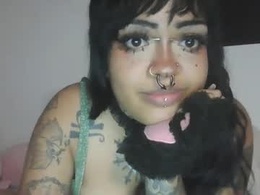 Most Recent Photo of angelhoneyisonline