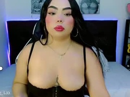 Most Recent Photo of angely_lxx