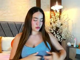 Most Recent Photo of anissa_m