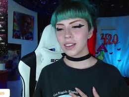 Most Recent Photo of anni_420_