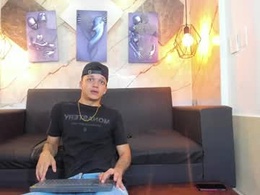 Most Recent Photo of apolo_blessed