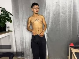 Most Recent Photo of apolokissme