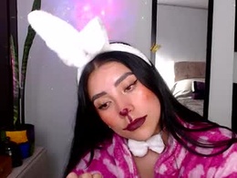Most Recent Photo of aria_castelli