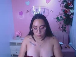 Most Recent Photo of ariabliss_ch