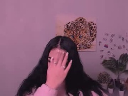 Most Recent Photo of ariagrey_11