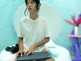 Most Recent Photo of arietta_skinny