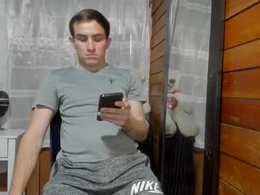 Most Recent Photo of arongfranco