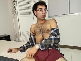 Most Recent Photo of aronwilde