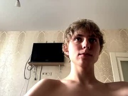 Most Recent Photo of artem228play