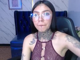 Most Recent Photo of ashley_blum_v