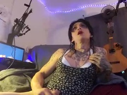 Most Recent Photo of ashybabyinthadonk