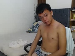 Most Recent Photo of asian_bighead06
