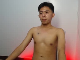 Most Recent Photo of asian_hornyforyou