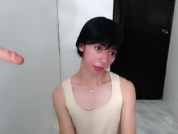 Most Recent Photo of asianalexandra