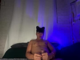 Most Recent Photo of asianexploder69