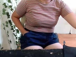 Most Recent Photo of asiangirlbby