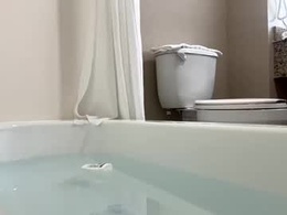 Most Recent Photo of assthrowerz