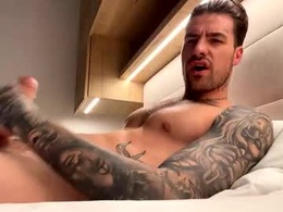 Most Recent Photo of atranixxx