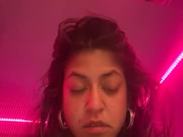 Most Recent Photo of avafoxxundone1