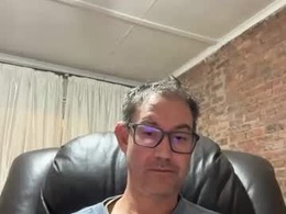 Most Recent Photo of averageguy43m