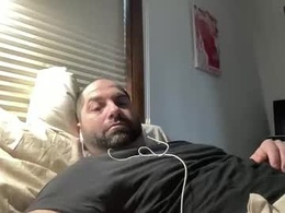 Most Recent Photo of averagejoe345977