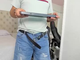 Most Recent Photo of axel_grey_