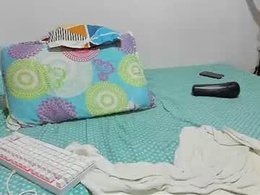 Most Recent Photo of axel_hornyy