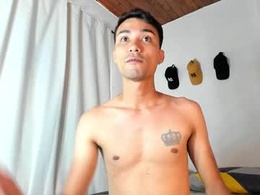 Most Recent Photo of axel_vanny