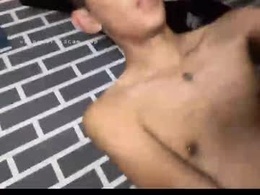 Most Recent Photo of axelshade