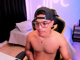 Most Recent Photo of axelvegax