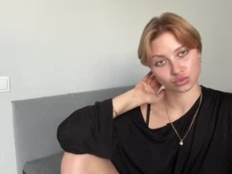Most Recent Photo of azure_velour