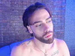 Most Recent Photo of azziel_