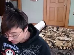 Most Recent Photo of b0iledfrogz
