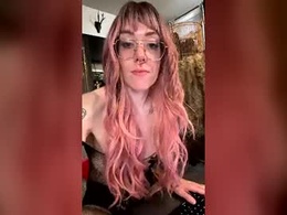 Most Recent Photo of babsmaxx