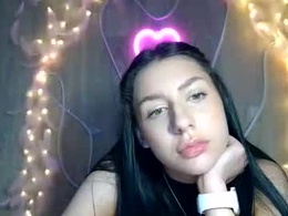 Most Recent Photo of babyfoxie18