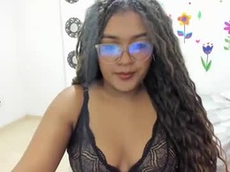 Most Recent Photo of babyhot_boo