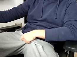 Most Recent Photo of barnard_man