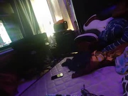 Most Recent Photo of bedroombully09