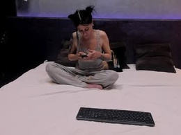 Most Recent Photo of bella_dreamss