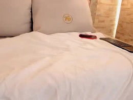 Most Recent Photo of bella_novoa