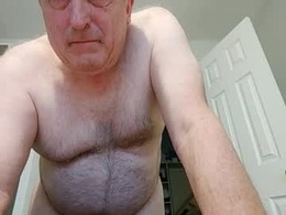 Most Recent Photo of bigcharley72064