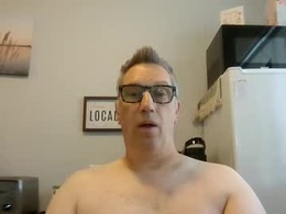 Most Recent Photo of bignhard69_