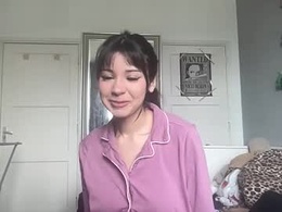 Most Recent Photo of bimbolina2464