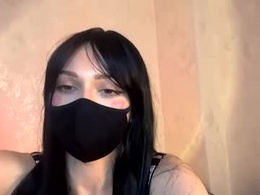 Most Recent Photo of bl4ck_velvet