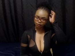 Most Recent Photo of blackassxx83